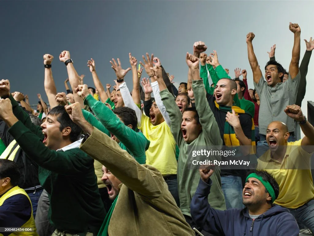 PG网赌 - 星播客服团队与用户互动